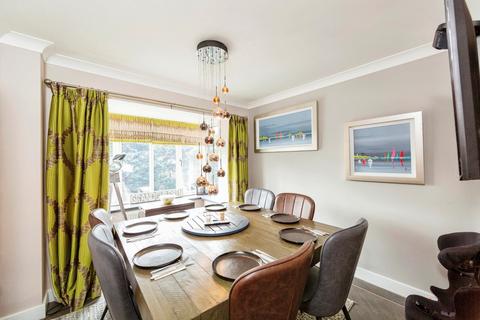 7 Woolscroft View, Hemingfield, Barnsley, S73 0AX