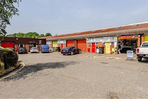 Warehouse to rent, 9 Eckersley Road, Chelmsford, Essex, CM1