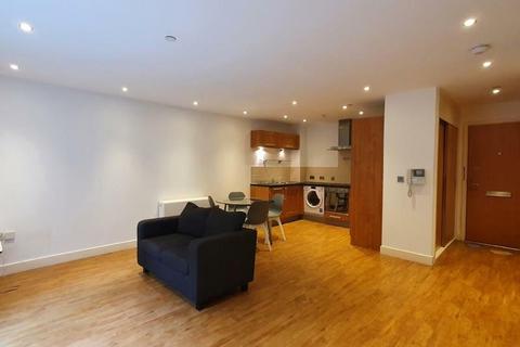 2 bedroom flat to rent, Bluecoat House, 72 North Sherwood Street, Nottingham, NG1