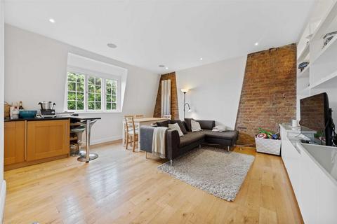2 bedroom apartment to rent, Holly Hill, Hampstead, NW3
