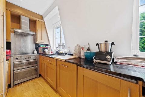 2 bedroom apartment to rent, Holly Hill, Hampstead, NW3