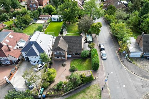 4 bedroom detached house for sale, Barnet Road, Barnet EN5