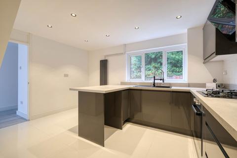 12 Bushley Close, Redditch, B98 7TU