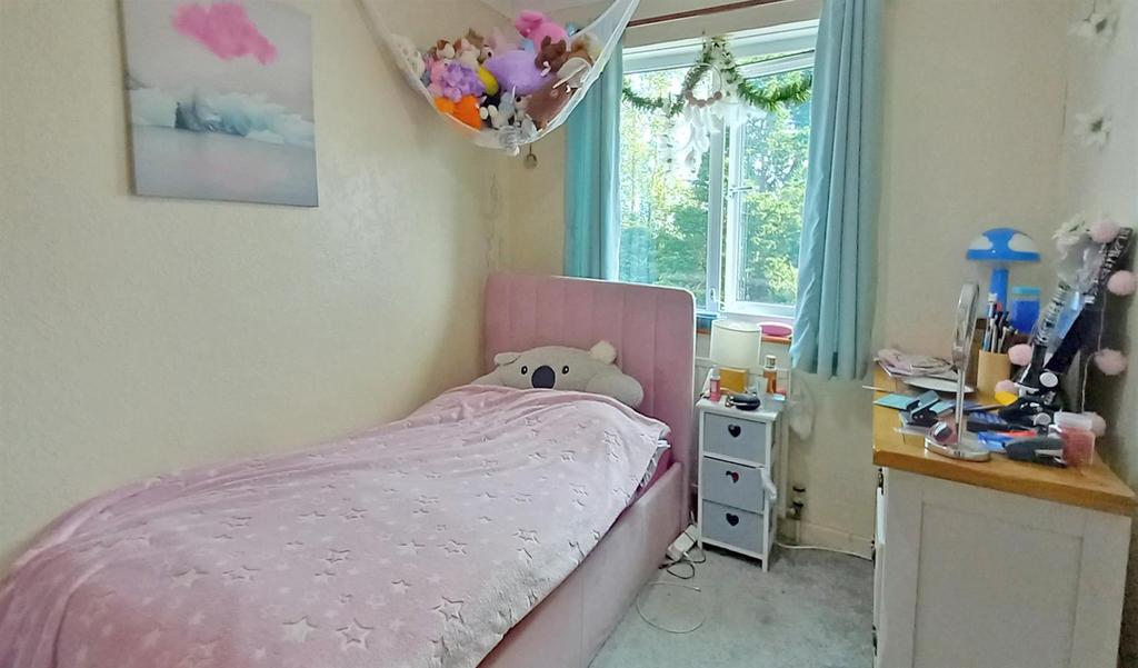 Pink Bedroom.jpg