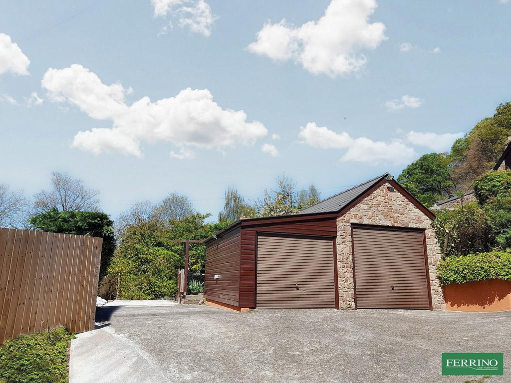 Driveway &amp; Garage