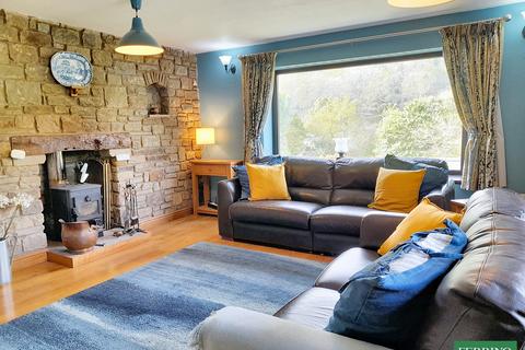 undefined, (3 Beds, 3 Receptions), Kerne Bridge, Wye Valley, Ross-on-Wye, Herefordshire. HR9 5QT