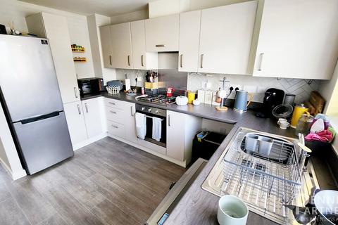 2 bedroom end of terrace house for sale, Manor Drive, Peterborough PE4