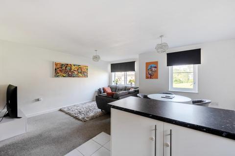 2 bedroom flat for sale, Sandringham House, 2 Reddown Road, Coulsdon, CR5