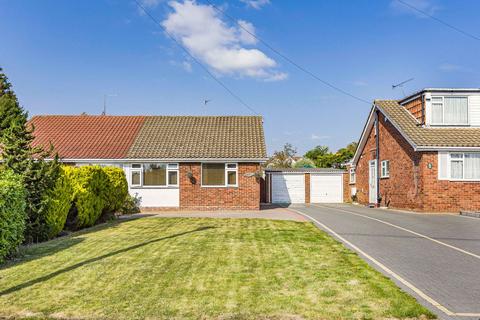 2 bedroom semi-detached bungalow for sale, Birch Grove, Potters Bar, EN6