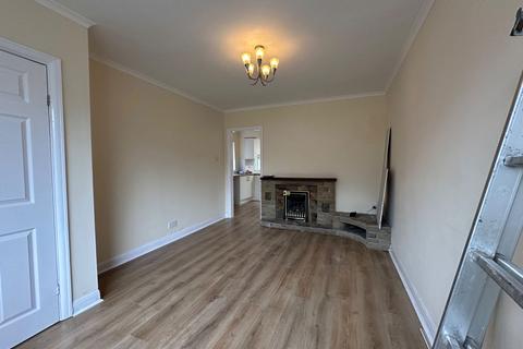 2 bedroom semi-detached house to rent, Franklyn Road, Manchester, M18 8QX