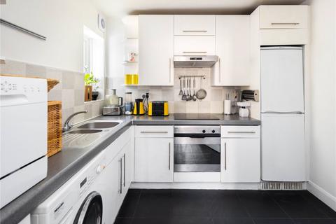 5 Fuller Close, London, E2 6DX