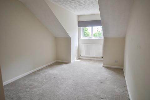 2 bedroom flat to rent, Griffin Court, Station Road, WIMBORNE, BH21