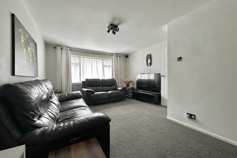 2 bedroom maisonette for sale, Leaford Crescent, Watford, WD24