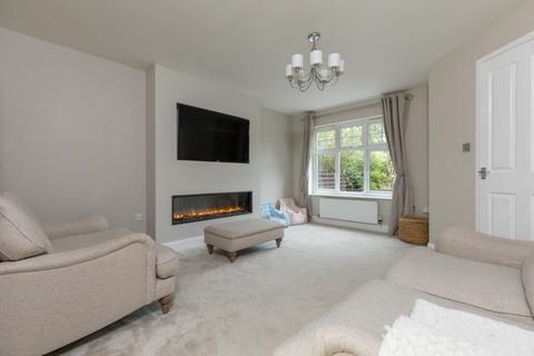 3 bedroom detached villa for sale, Mey Court, Newton Mearns