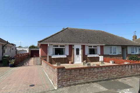 2 bedroom semi-detached bungalow for sale, Westland Road, Lowestoft