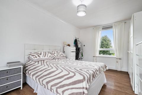 81 Ashdale Drive, Glasgow, G52 1NL
