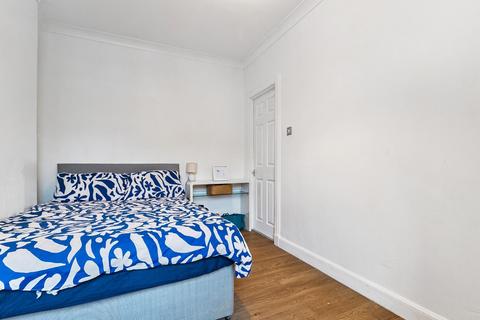 81 Ashdale Drive, Glasgow, G52 1NL