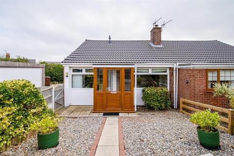 2 bedroom semi-detached bungalow for sale, The Crescent, Wakefield WF4