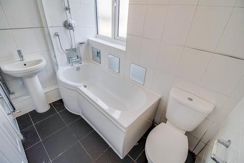 15 The Crescent, Netherton, Wakefield, WF4 4ND