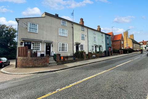 3 bedroom terraced house to rent, St. Michaels Road, Braintree