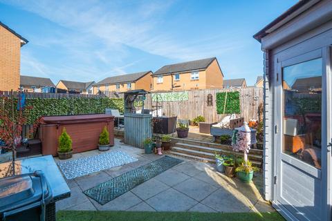 13 Campbell Drive, Helensburgh, G84 7JS