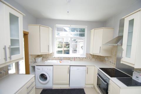 3 bedroom semi-detached house to rent, Ganders Ash, Garston, WATFORD, WD25