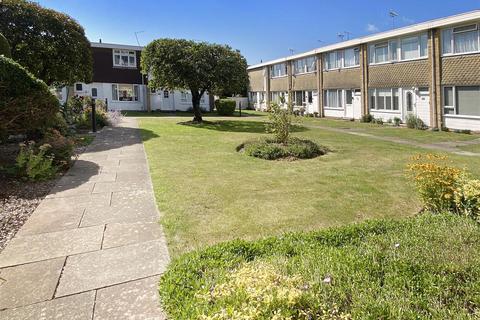 2 bedroom apartment for sale, Bramber Square, Rustington BN16