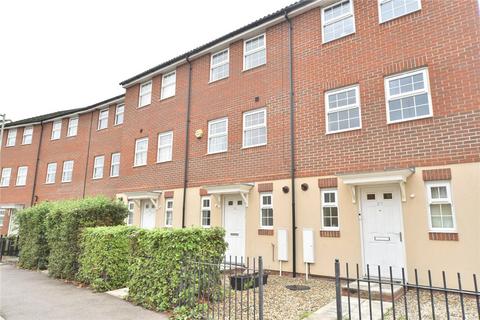 3 bedroom terraced house to rent, Thistle Way, Red Lodge, Bury St. Edmunds, Suffolk, IP28