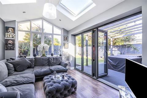 23 Danesfield, Ripley, Woking, GU23 6LS