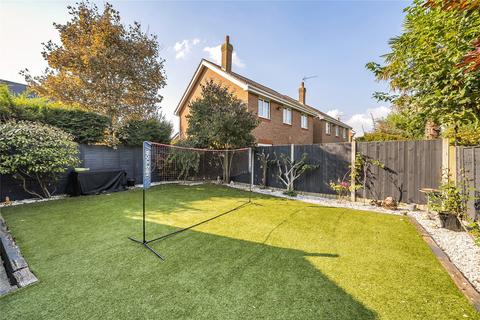 23 Danesfield, Ripley, Woking, GU23 6LS