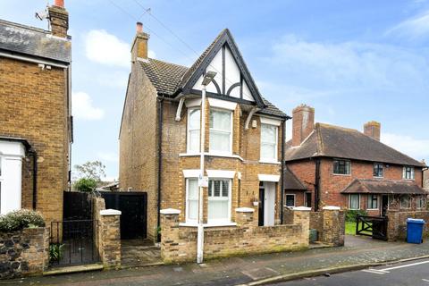 4 bedroom detached house for sale, Albany Road, Sittingbourne, Kent, ME10