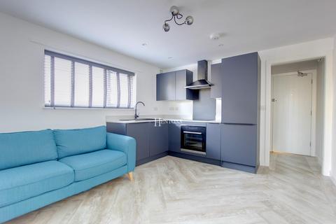 1 bedroom flat for sale, Connaught Road, Roath, Cardiff