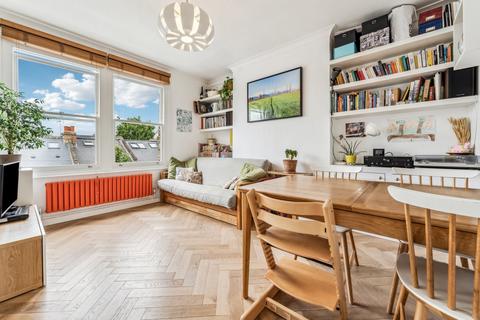 2 bedroom character property for sale, Percy Road, Shepherd's Bush W12