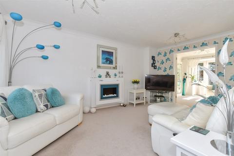39 Coburg Lane, Langdon Hills, Basildon, SS16 6TH