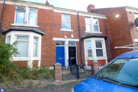 2 bedroom flat for sale, Westbourne Avenue, Gateshead