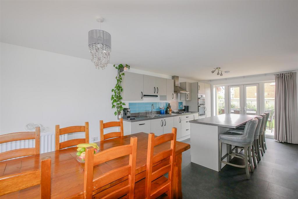 Kitchen/dining room