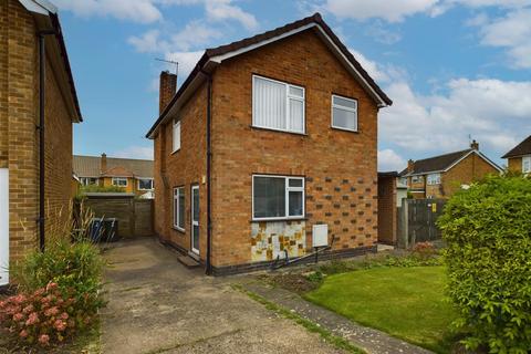 3 bedroom detached house for sale, Rainham Gardens, Ruddington, Nottingham