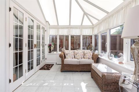 19 Tiptree Close, Hornchurch, RM11 3BD
