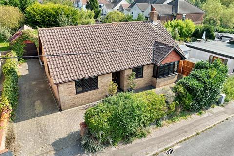 2 bedroom detached bungalow for sale, Moyes Road, Oulton Broad, Lowestoft