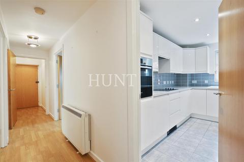 32 Clementine Walk, Woodford Green, IG8 9GT