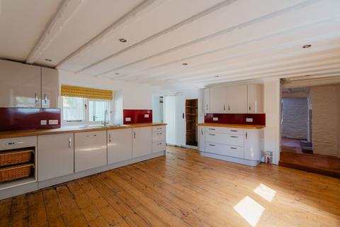 3 bedroom property for sale, Barnstaple Street, Winkleigh, EX19