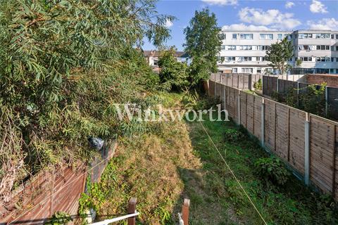 3 bedroom apartment for sale, North Grove, London, N15