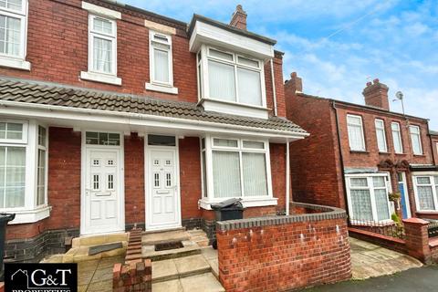 5 bedroom end of terrace house to rent, Adelaide Street, Brierley Hill