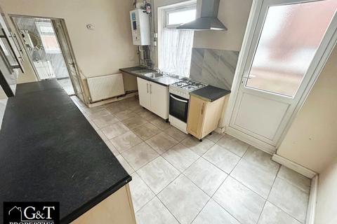 5 bedroom end of terrace house to rent, Adelaide Street, Brierley Hill