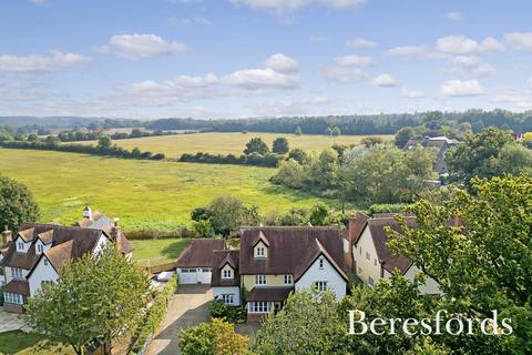 5 bedroom detached house for sale, Kings Lane, Stisted, CM77