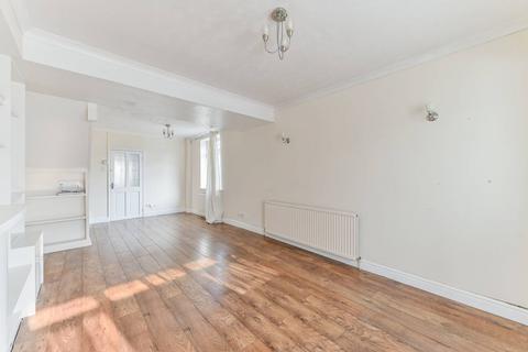 2 bedroom house to rent, Cuthbert Road, Central Croydon, Croydon, CR0