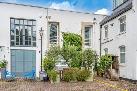 3 bedroom mews to rent, Napier Place, Holland Park, London, W14