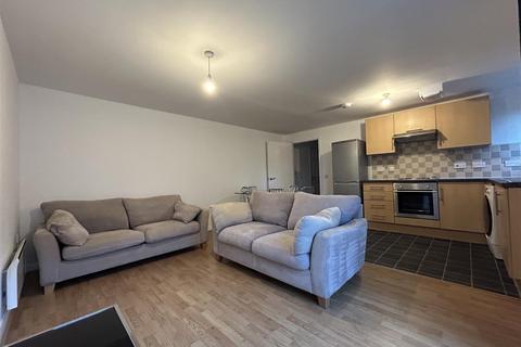 2 bedroom apartment to rent, City Link Salford