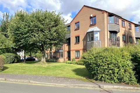 1 bedroom flat for sale, Wallace House, Lammas Walk, Warwick