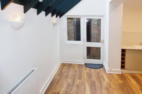 3 bedroom terraced house to rent, Argyle Terrace, Hexham, NE46